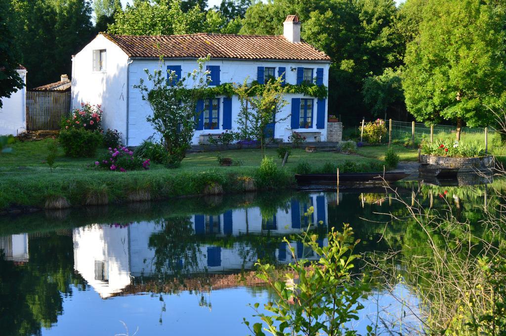 Hotel Au Marais Coulon Eksteriør billede